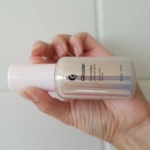 Glossier futuredew 30 ml / 1 fl oz